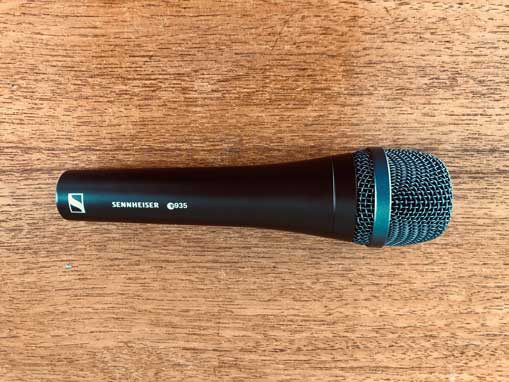 Sennheiser e935 Review: Unboxed and Tested