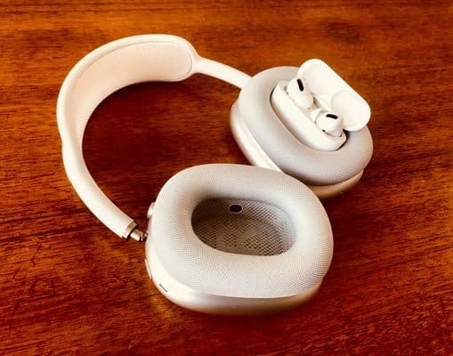 Noise Canceling AirPods: AirPods Pro and AirPods Max