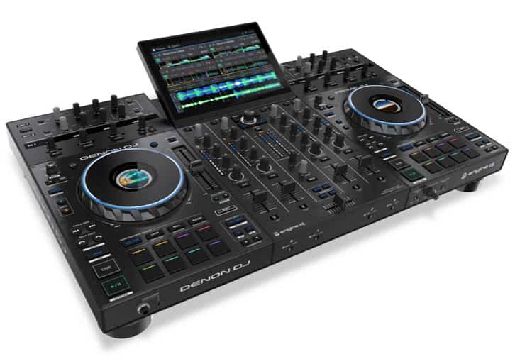 Denon DJ Prime 4 plus controller